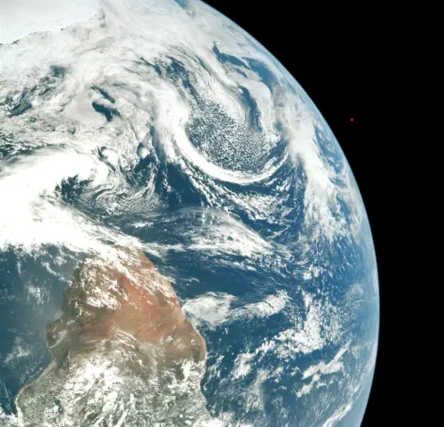 Ausschnitt der Erdkugel mit ISS